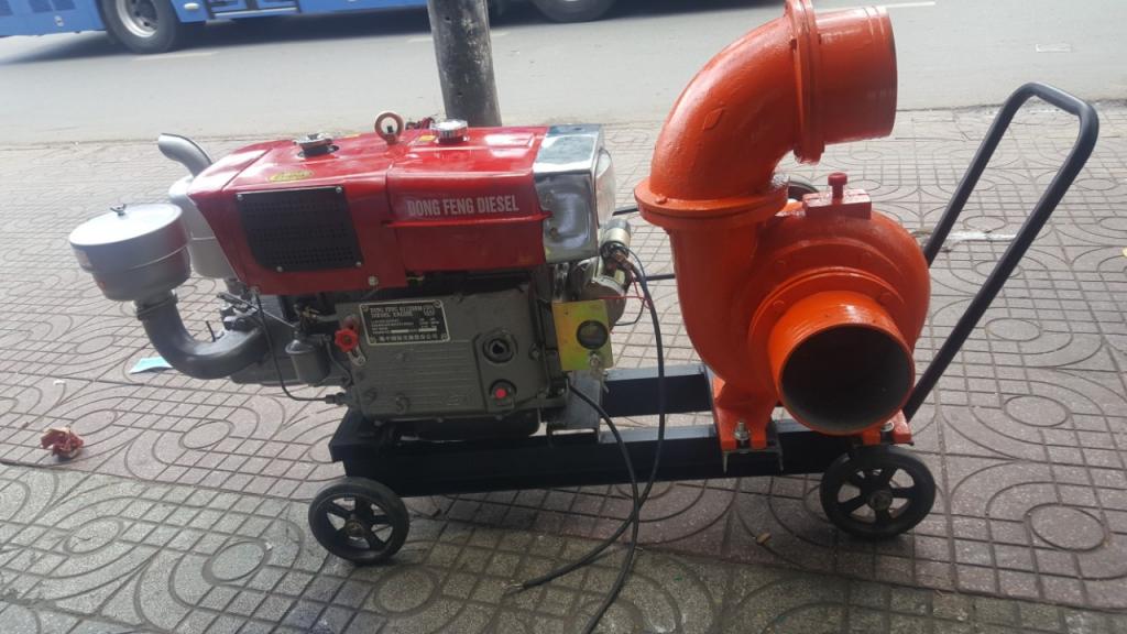 Máy Bơm Nước Chạy Dầu Lưu Lượng Lớn